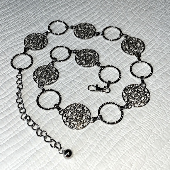 Accessories - 🩶Silver Metallic Adjustable Belt